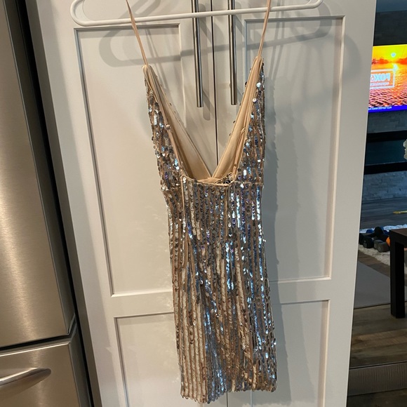 NWT gold sequin dress - Picture 2 of 7
